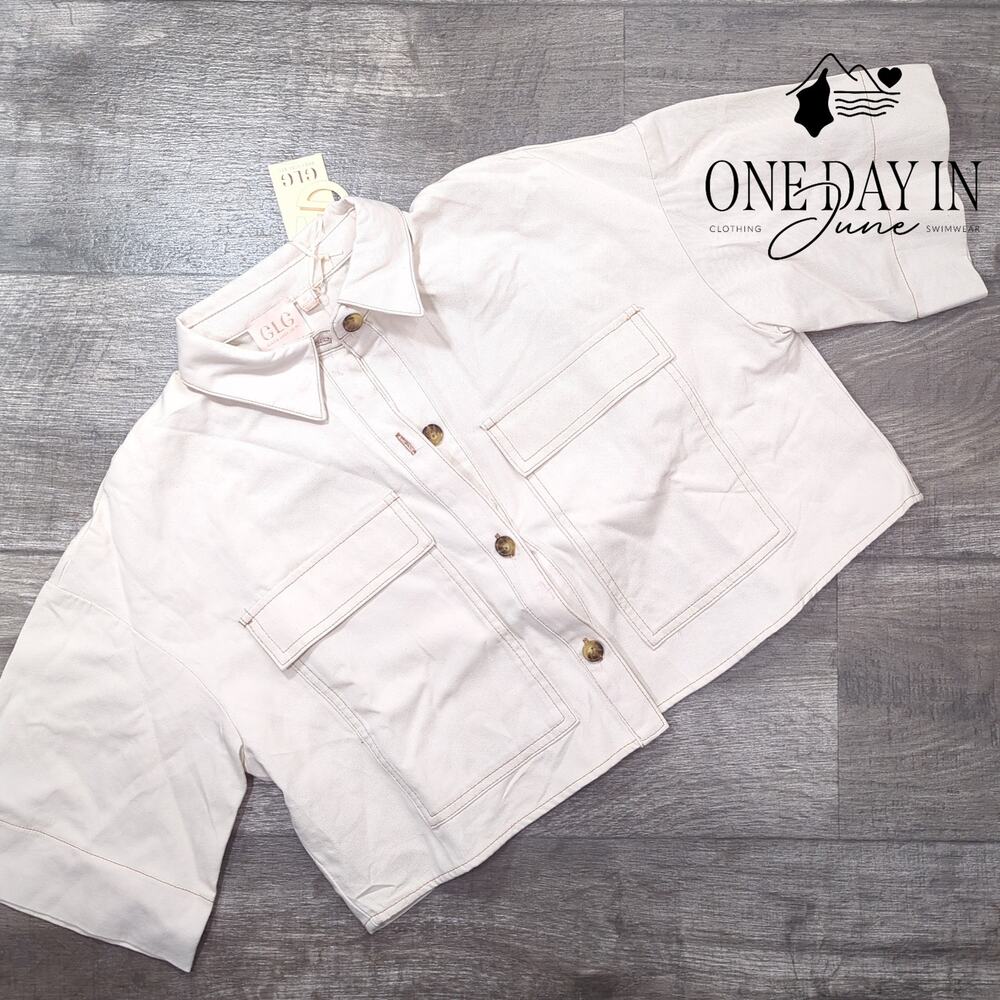 GLG Crop Button Front Short Sleeve Top Size M